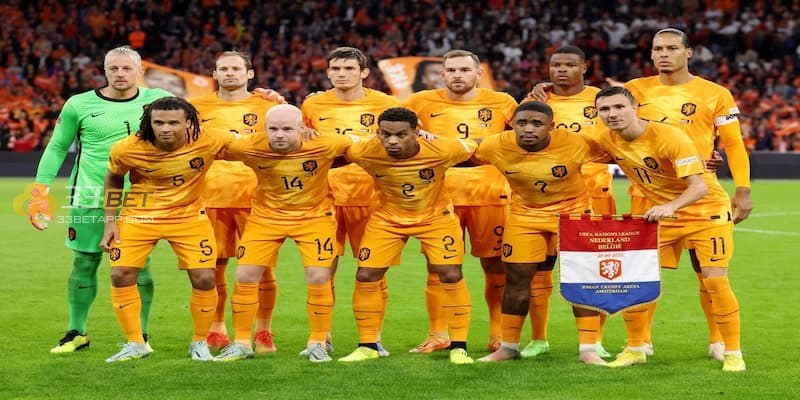 Đội tuyển Hà Lan dẫn đầu 